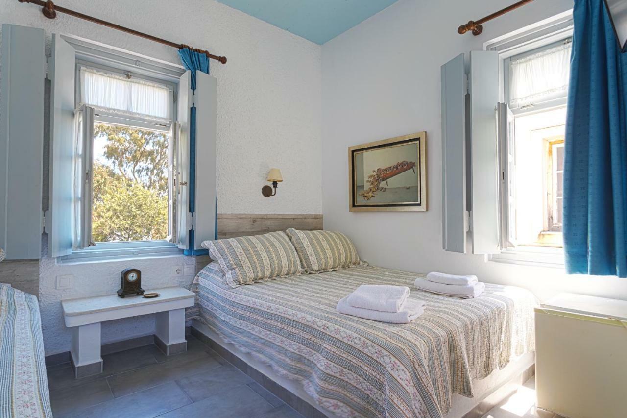 Villa Christina Spetses Town Exterior photo